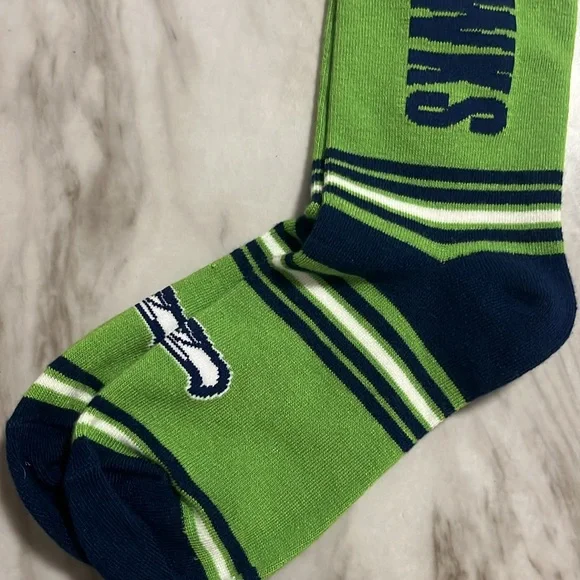 NFL Seattle Seahawks Socks New With Tags - Picture 3 of 9